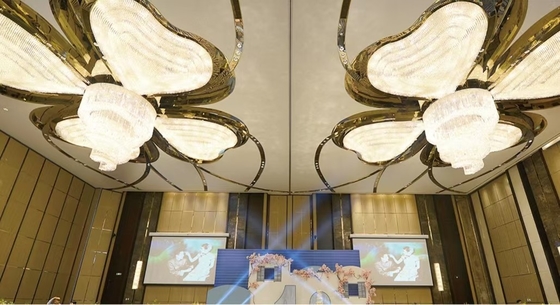 Interior Decoration Four-Leaf Clover Shape Mall Hotel Stage Luxury Lobby Crystal Led Chandelier Ceiling Light