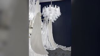 Van dichterbij bekeken: op maat gemaakte lantaarn kristallen kroonluchter gouden afwerking Hotel Club Villa Luxury Oriental