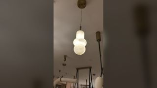 Ontdek waarom u kiest voor een luxe kristallen hangende kroonluchter van Spaans marmer, een op maat gemaakt hangend armatuurhotel
