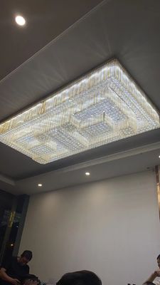 Zuiverheid Crystal Square Customized Pendant Lamp voor Woonkamer en Hoge Zolder