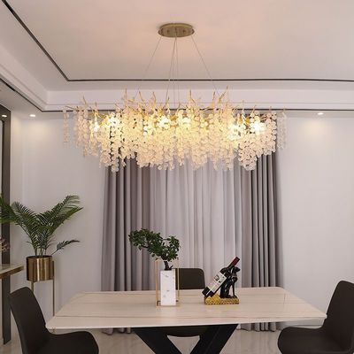 Moderne luxe commerciële kandelaars die zacht en niet schitterend verlichten