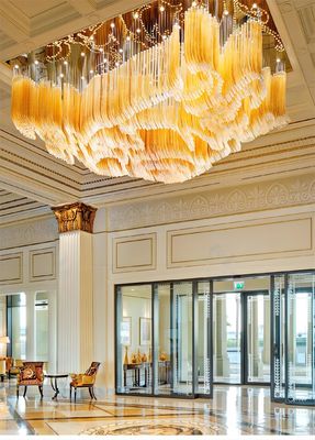 Luxe gouden transparante rechthoekige kristal extra grote kandelaars op bestelling