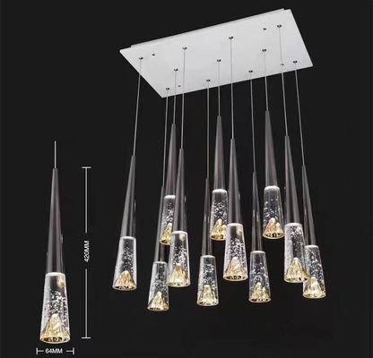 Moderne villa loft appartement trap licht met drie kleuren wisselende kristal kroonluchter