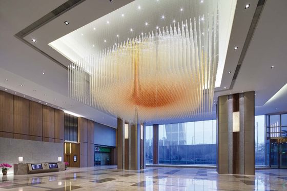 Grote niet-standaard Engineering Custom Mall Lobby Water Sales Department Club Villa Crystal Strip kandelaars