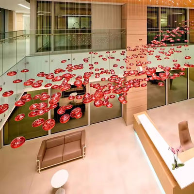 LED-kristallenlamp Moderne grote lamp Rood glas bal vislijn Custom Hotel Engineering Hanger licht Onregelmatige verlichting