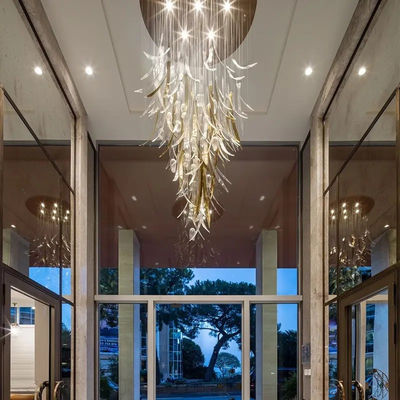 Custom Villa Project Lighting Design Modern Gold Art Glas Plafond Unieke Tulp Glas Bloem Gepersonaliseerde Gang Kroonluchter