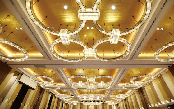 Custom Hotel Grote Moderne Luxe Ring Kroonluchters Hangers Lichtlamp Grote Verlichting Kristal Kroonluchter Niet-standaard op maat gemaakte kroonluchter voor hotellobby