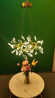 Nieuwe moderne decoratieve binnenwoning Plafond Led Hanger Licht Luxe Kristal Blaadje kandelaars